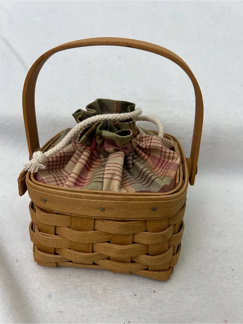 Longaberger 2003 Dresden Basket
